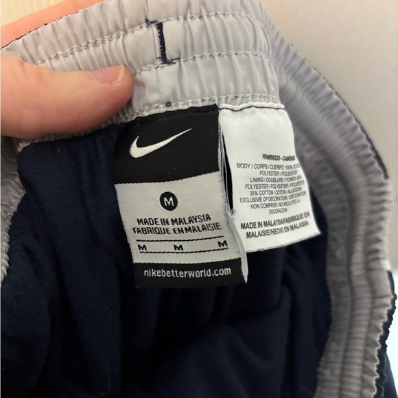 Nike Kids Dark Blue and White Joggers - Picture 4 of 4